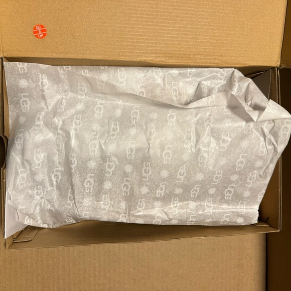 UGG Tazz Platform Slipper Chestnut size 8 NWT - Picture 6 of 7